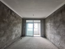 (城东片区)龙都小区3室2厅1卫60万104m²出售,小区位置优越,采光无遮挡,纯毛坯自由装修